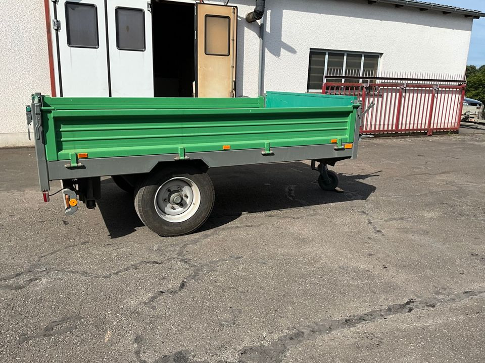 Baumaschinenanhänger Traktor Baumaschinentransporter, kein Kipper - Rơ moóc để vận chuyển thiết bị: hình 3 Baumaschinenanhänger Traktor Baumaschinentransporter, kein Kipper - Rơ moóc để vận chuyển thiết bị: hình 3