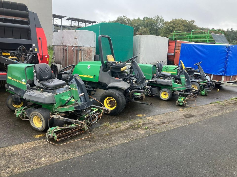 John Deere Spindelmäher, Großflächenmäher 2243, 2500A, 3235C - Máy cắt cỏ vườn: hình 3 John Deere Spindelmäher, Großflächenmäher 2243, 2500A, 3235C - Máy cắt cỏ vườn: hình 3