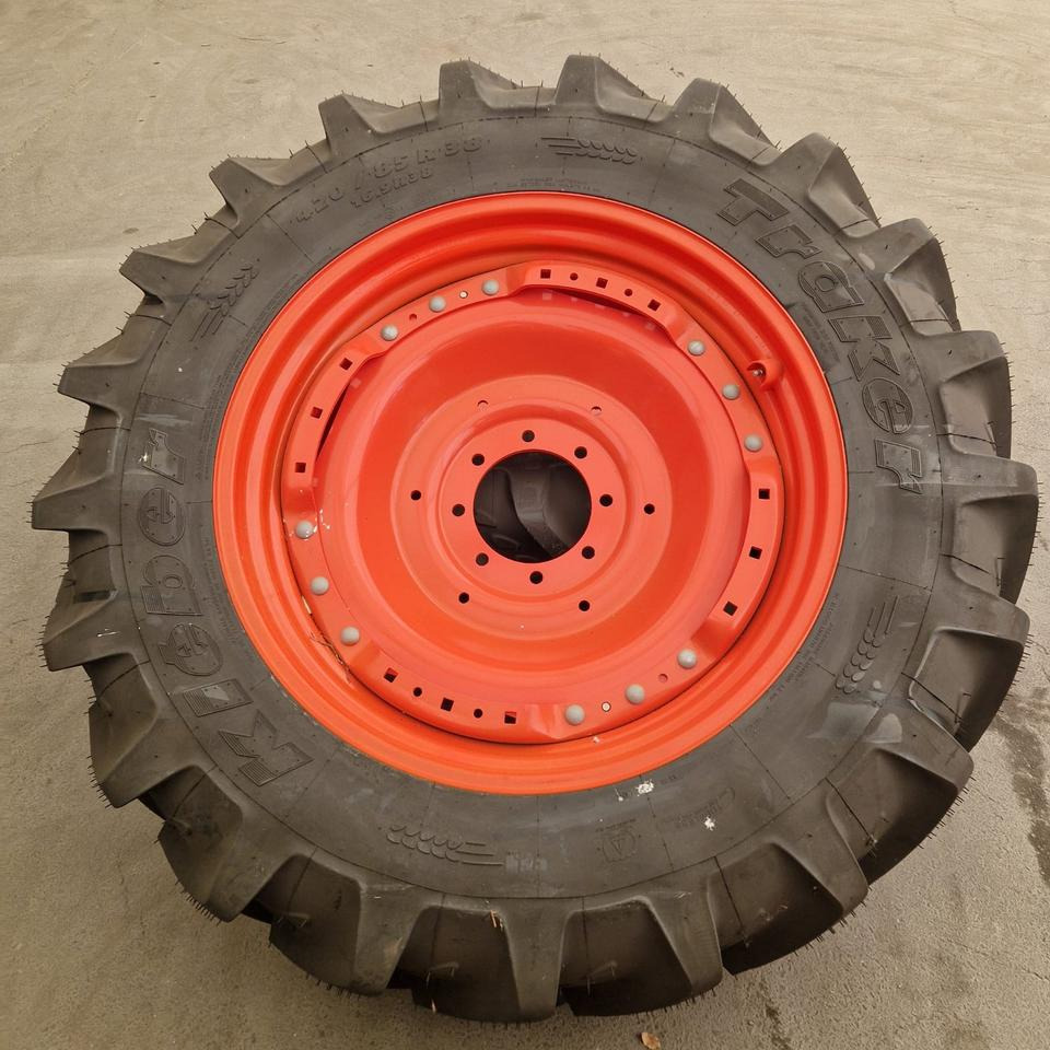 Kleber Reifen Räder 420/85R38 Traker 144A8 141B - Lốp và vành: hình 1 Kleber Reifen Räder 420/85R38 Traker 144A8 141B - Lốp và vành: hình 1