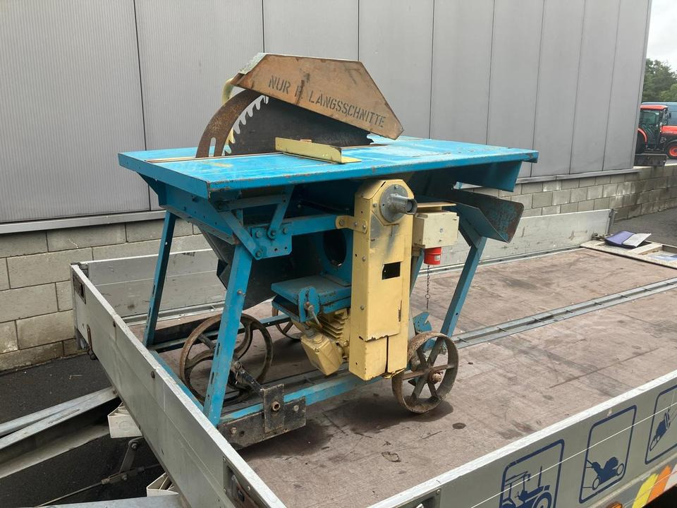 Wipp Tischkreissäge für Brennholz - Trang thiết bị xưởng: hình 4 Wipp Tischkreissäge für Brennholz - Trang thiết bị xưởng: hình 4