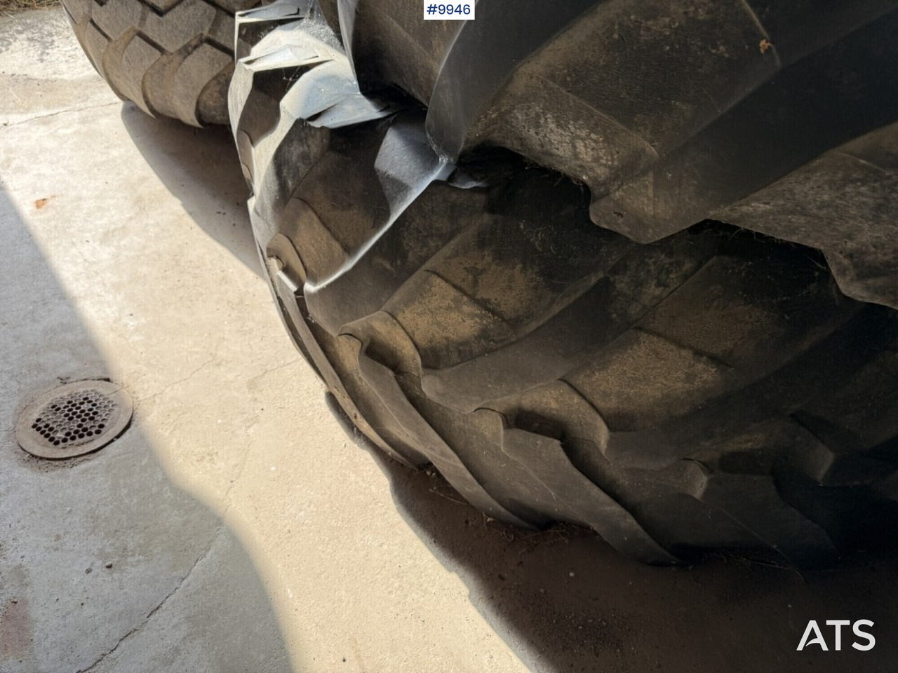 2 tires for tractor Pirelli 650/65R42 - Lốp cho Máy cày: hình 4 2 tires for tractor Pirelli 650/65R42 - Lốp cho Máy cày: hình 4