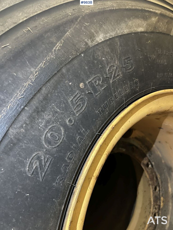 4 Nokian 20.5R25 tires on rims - Bánh xe cho Máy móc xây dựng: hình 4 4 Nokian 20.5R25 tires on rims - Bánh xe cho Máy móc xây dựng: hình 4