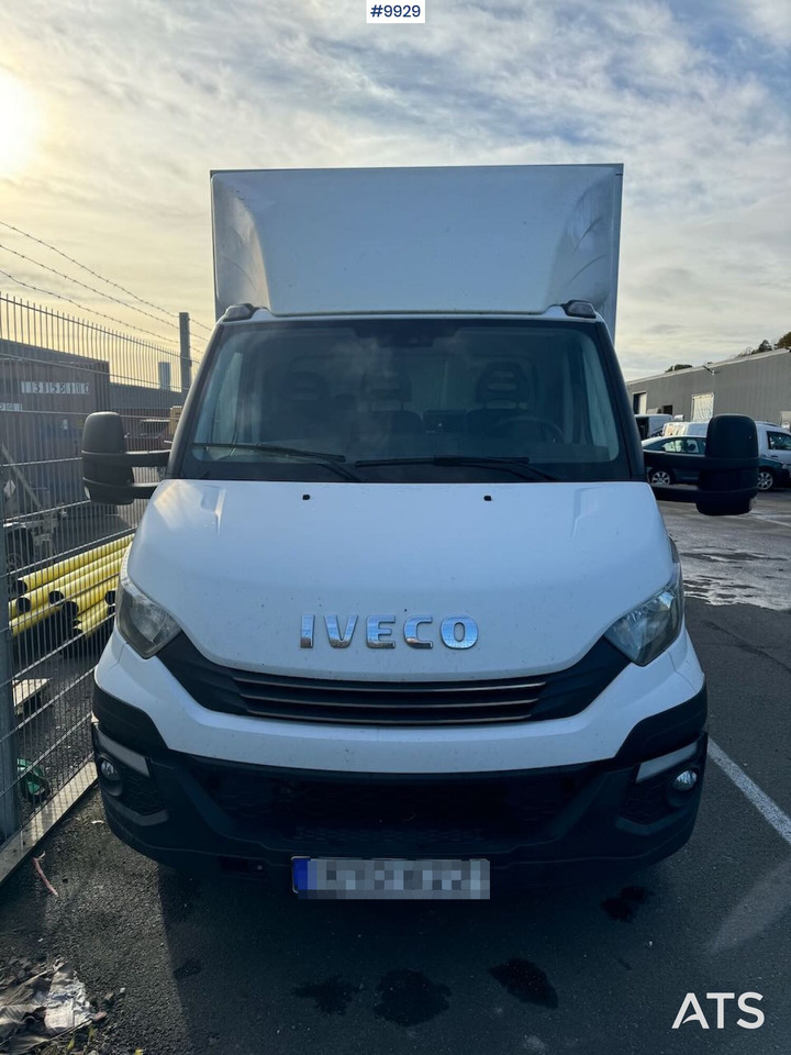 Xe tải nhỏ thùng kín Box Truck Iveco Daily with Tail Lift: hình 7 Xe tải nhỏ thùng kín Box Truck Iveco Daily with Tail Lift: hình 7