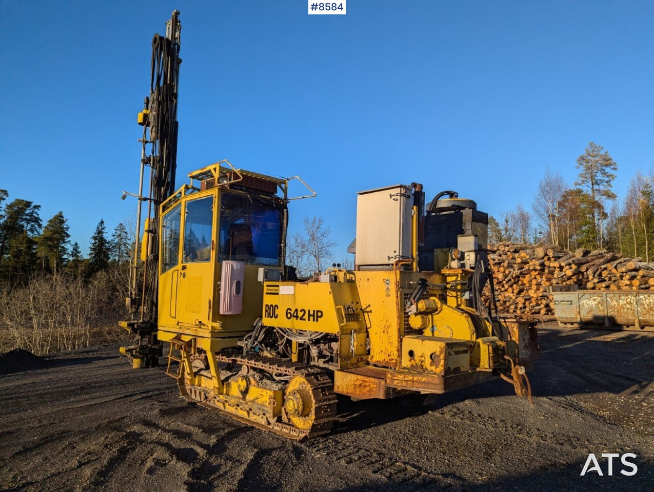 Drill rigg Atlas Copco ROC 642 HP with cab (SEE VIDEO) - Giàn khoan: hình 1 Drill rigg Atlas Copco ROC 642 HP with cab (SEE VIDEO) - Giàn khoan: hình 1