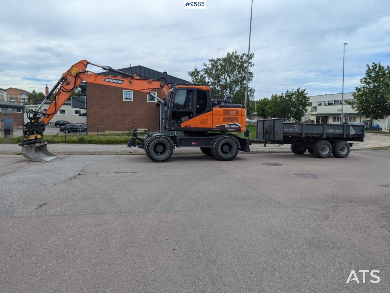 Excavator Doosan DX160W-7 with tipper (SEE VIDEO) - Máy xúc bánh lốp: hình 3 Excavator Doosan DX160W-7 with tipper (SEE VIDEO) - Máy xúc bánh lốp: hình 3