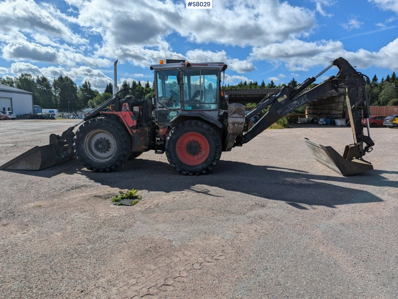 Huddig 1160 Backhoe loader - SEE VIDEO - Máy xúc trước múc sau: hình 2 Huddig 1160 Backhoe loader - SEE VIDEO - Máy xúc trước múc sau: hình 2