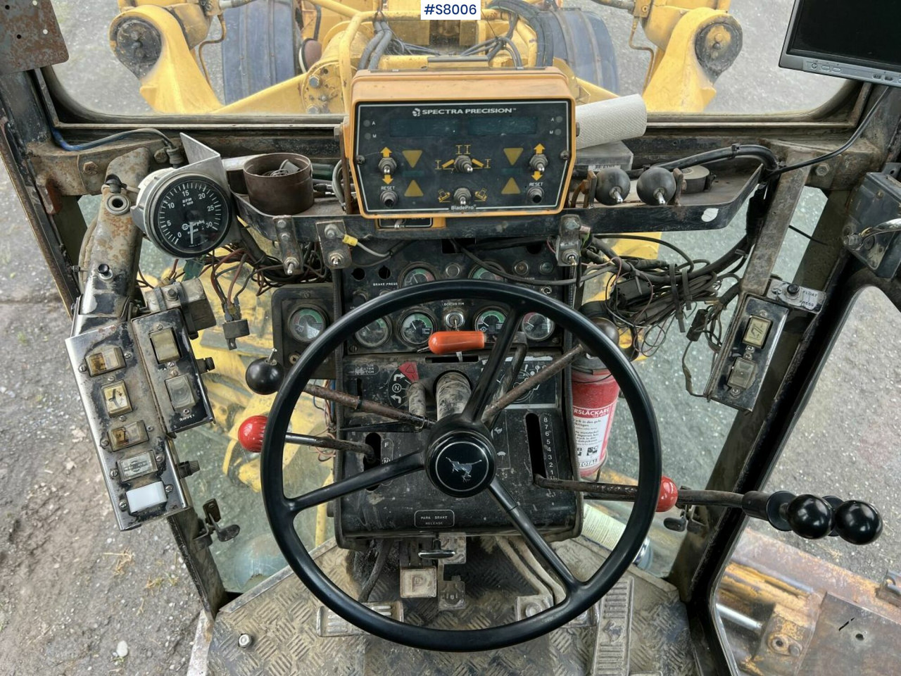 John Deere 772-A Grader with Gravel Sorter, see video - Máy san: hình 5 John Deere 772-A Grader with Gravel Sorter, see video - Máy san: hình 5
