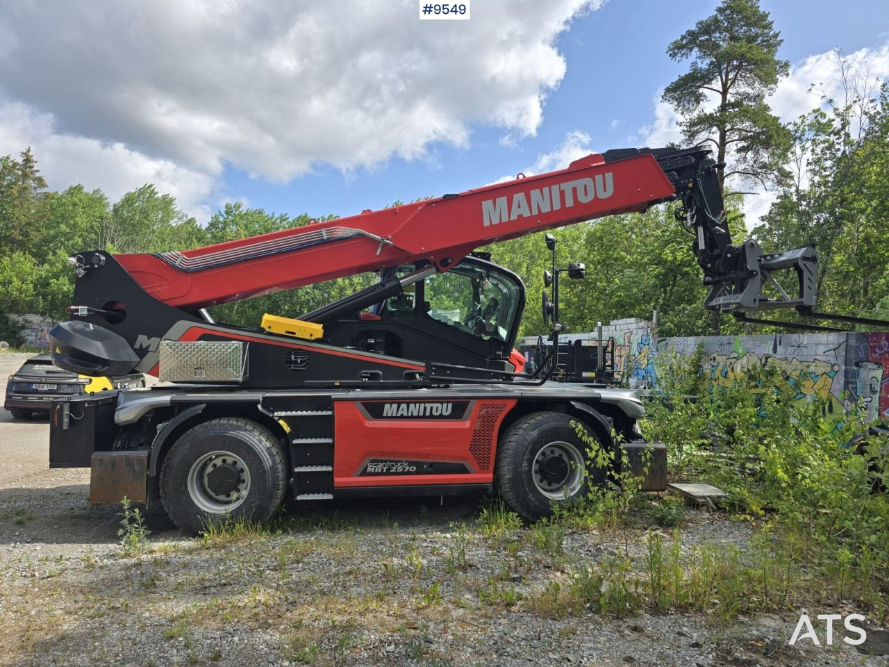Manitou MRT 2570 Rotating Telescopic Handler - Xe nhấc hình viễn vọng kính: hình 1 Manitou MRT 2570 Rotating Telescopic Handler - Xe nhấc hình viễn vọng kính: hình 1