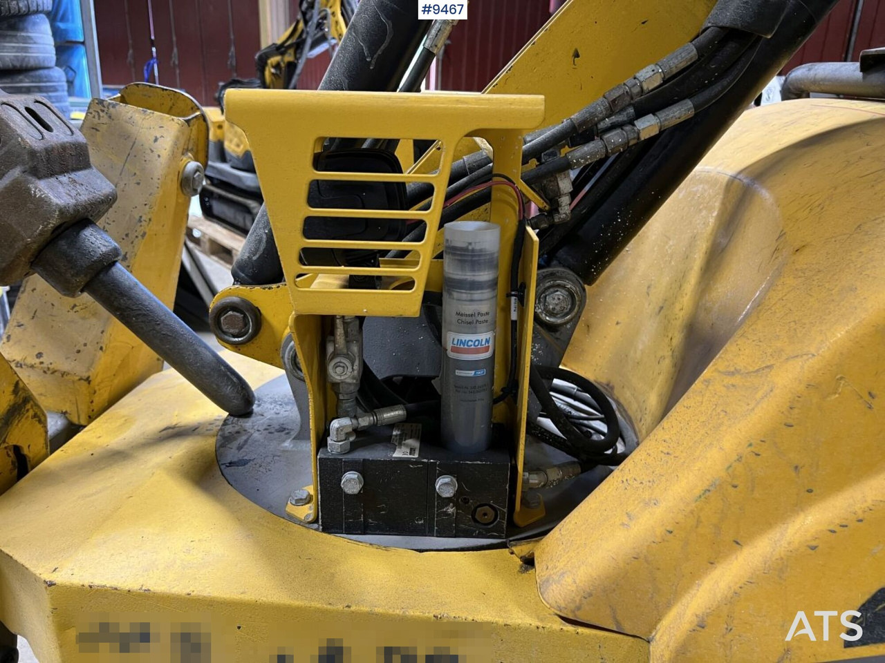 Máy móc xây dựng BROKK 90 Demolition / Forming robot: hình 19