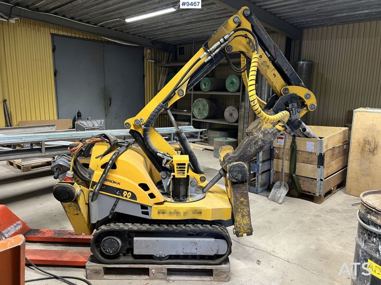 BROKK 90 Demolition / Forming robot - Máy móc xây dựng: hình 1 BROKK 90 Demolition / Forming robot - Máy móc xây dựng: hình 1