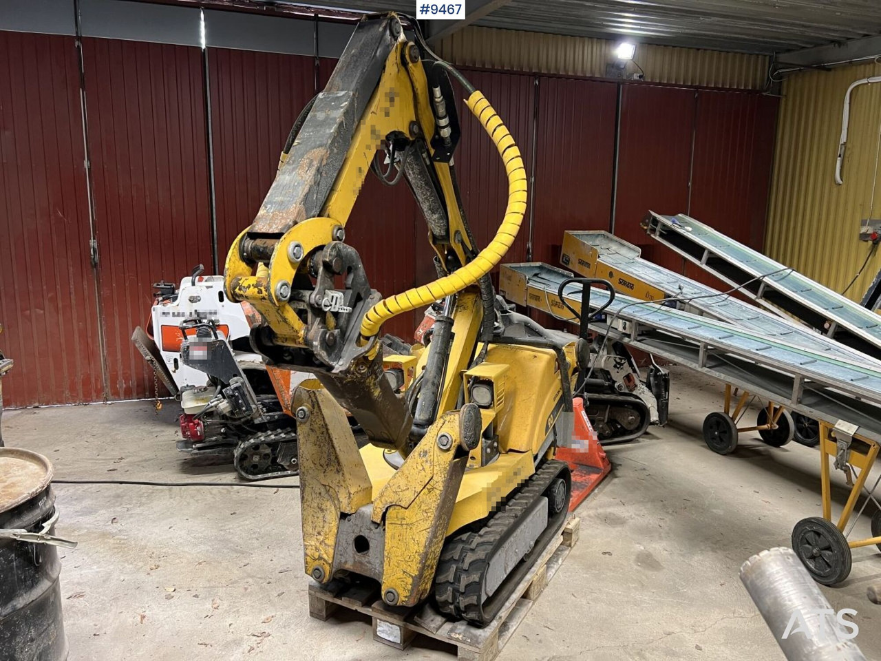 BROKK 90 Demolition / Forming robot - Máy móc xây dựng: hình 2 BROKK 90 Demolition / Forming robot - Máy móc xây dựng: hình 2