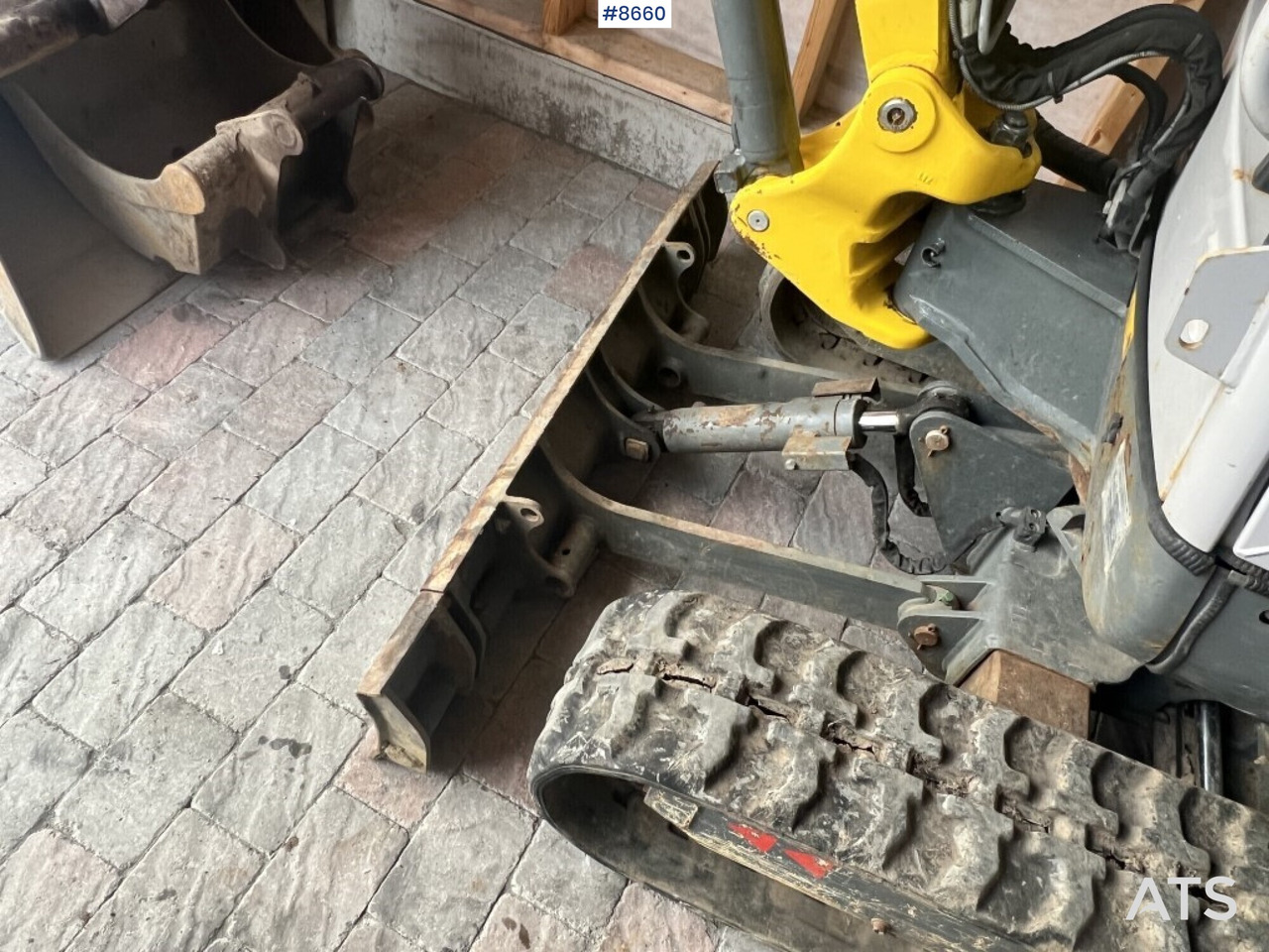 Mini excavator - Wacker Neuson 2003RD - Máy xúc: hình 4 Mini excavator - Wacker Neuson 2003RD - Máy xúc: hình 4