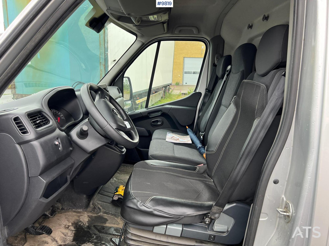 Renault Master - Xe van chở hàng: hình 4 Renault Master - Xe van chở hàng: hình 4