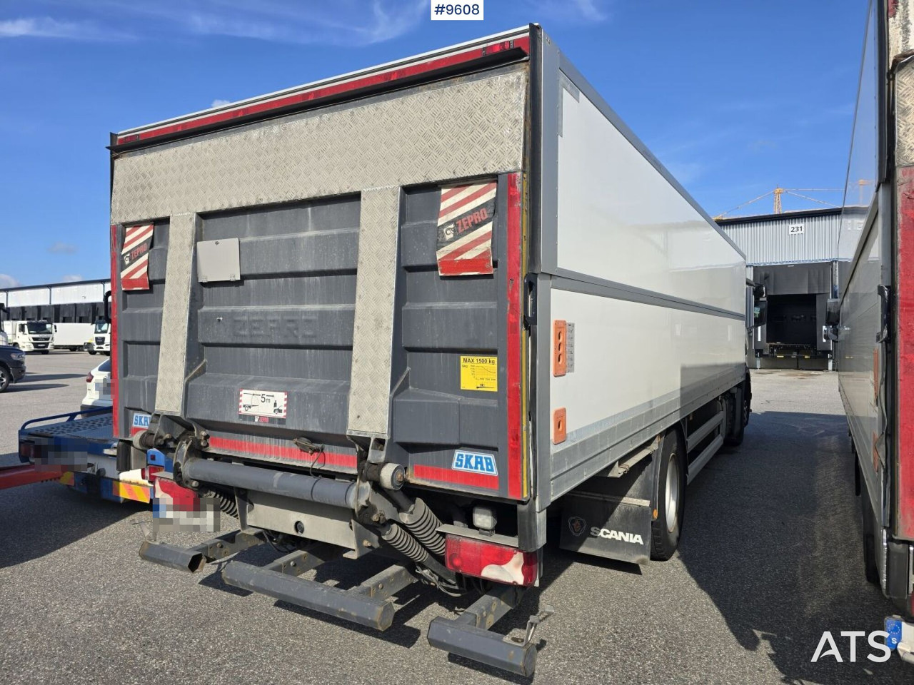 Scania P250 Liftable and lowerable body - Xe tải hộp: hình 3 Scania P250 Liftable and lowerable body - Xe tải hộp: hình 3