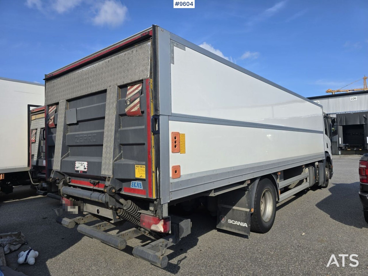 Scania P250 Liftable and lowerable body - Xe tải hộp: hình 3 Scania P250 Liftable and lowerable body - Xe tải hộp: hình 3