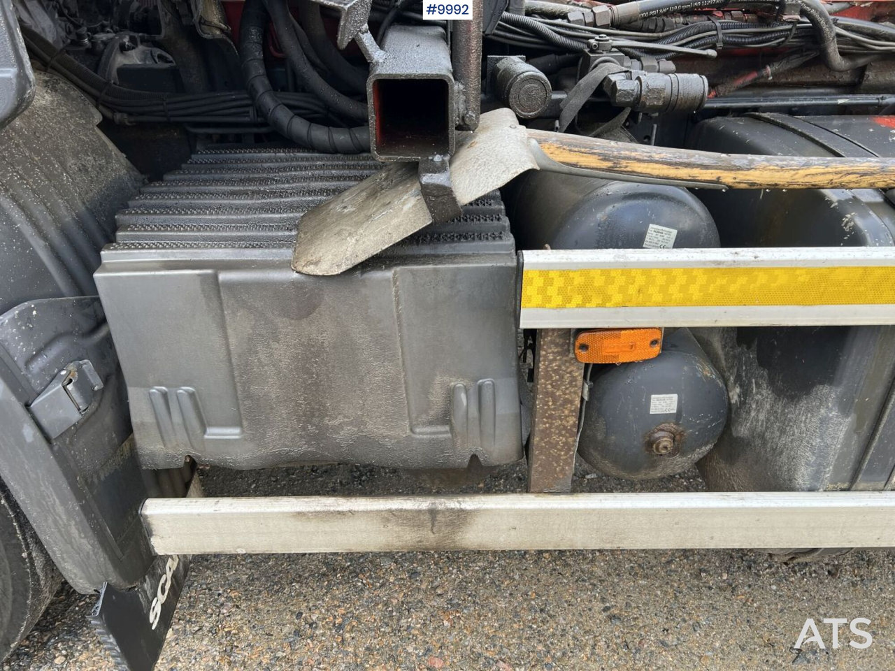 Xe tải nâng móc Scania P380 Hook truck: hình 9