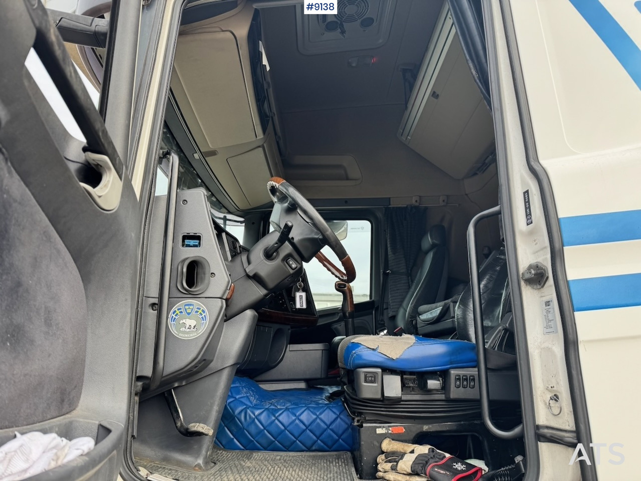 Interior photo 1: Cho thuê  Scania R480/470 6x2 Box Truck with full side opening (VIDEO) Scania R480/470 6x2 Box Truck with full side opening (VIDEO)