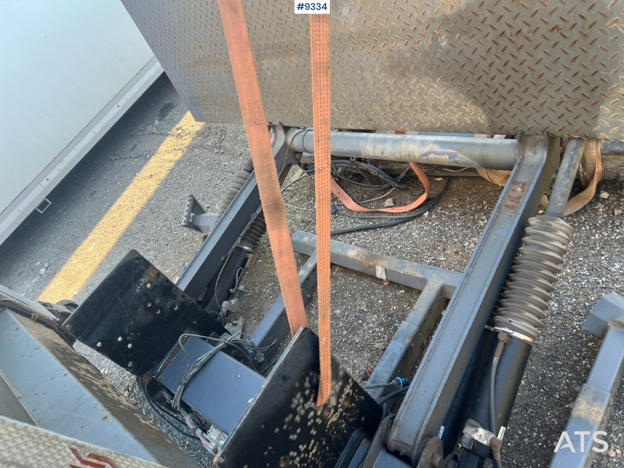 Tail Lift- Zepro- Z2000-175MA - Nâng đuôi: hình 3 Tail Lift- Zepro- Z2000-175MA - Nâng đuôi: hình 3