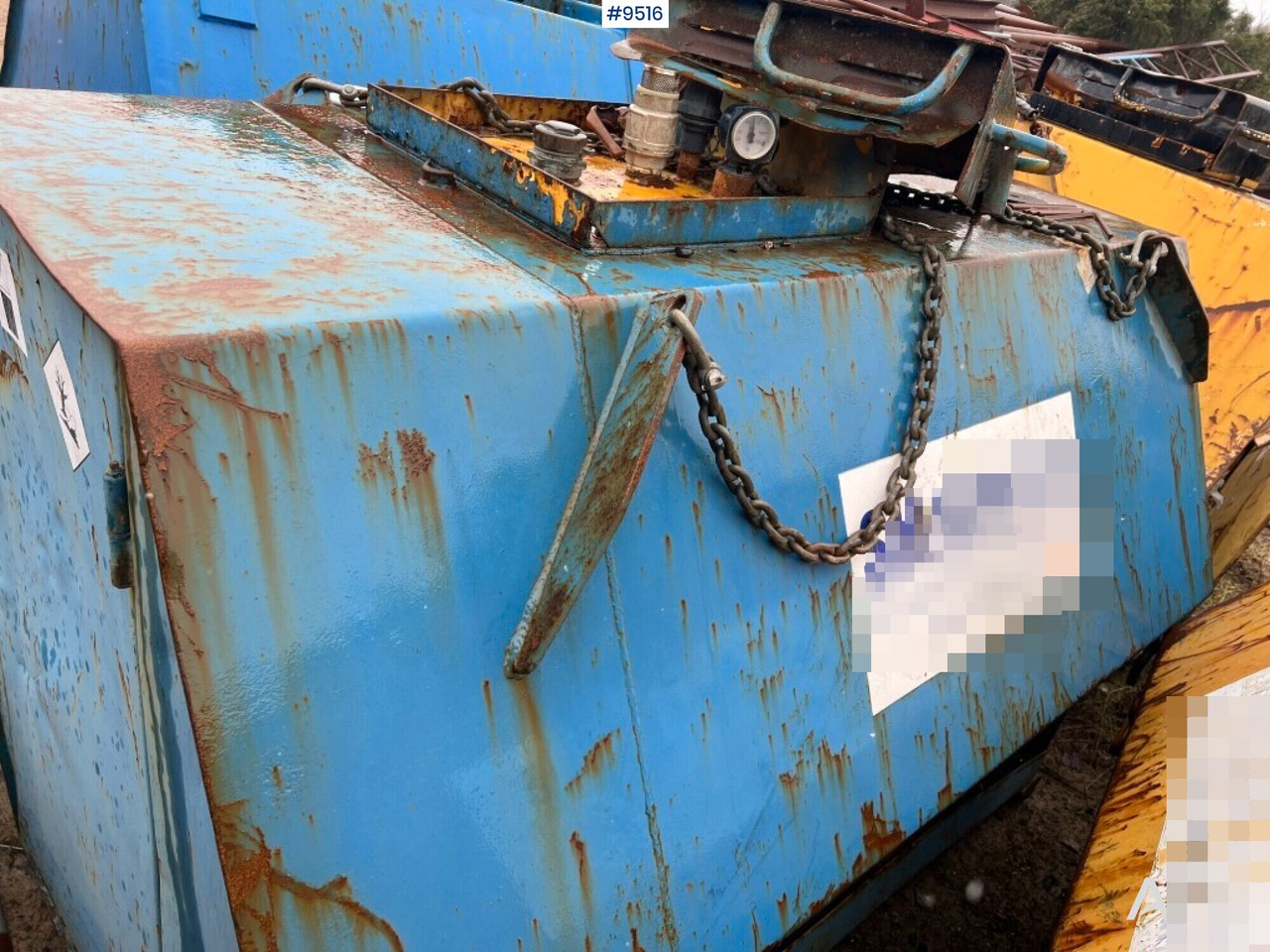 Tank diesel - 1,5 cubic - J-O Fherm dumper - Bồn chứa: hình 4 Tank diesel - 1,5 cubic - J-O Fherm dumper - Bồn chứa: hình 4