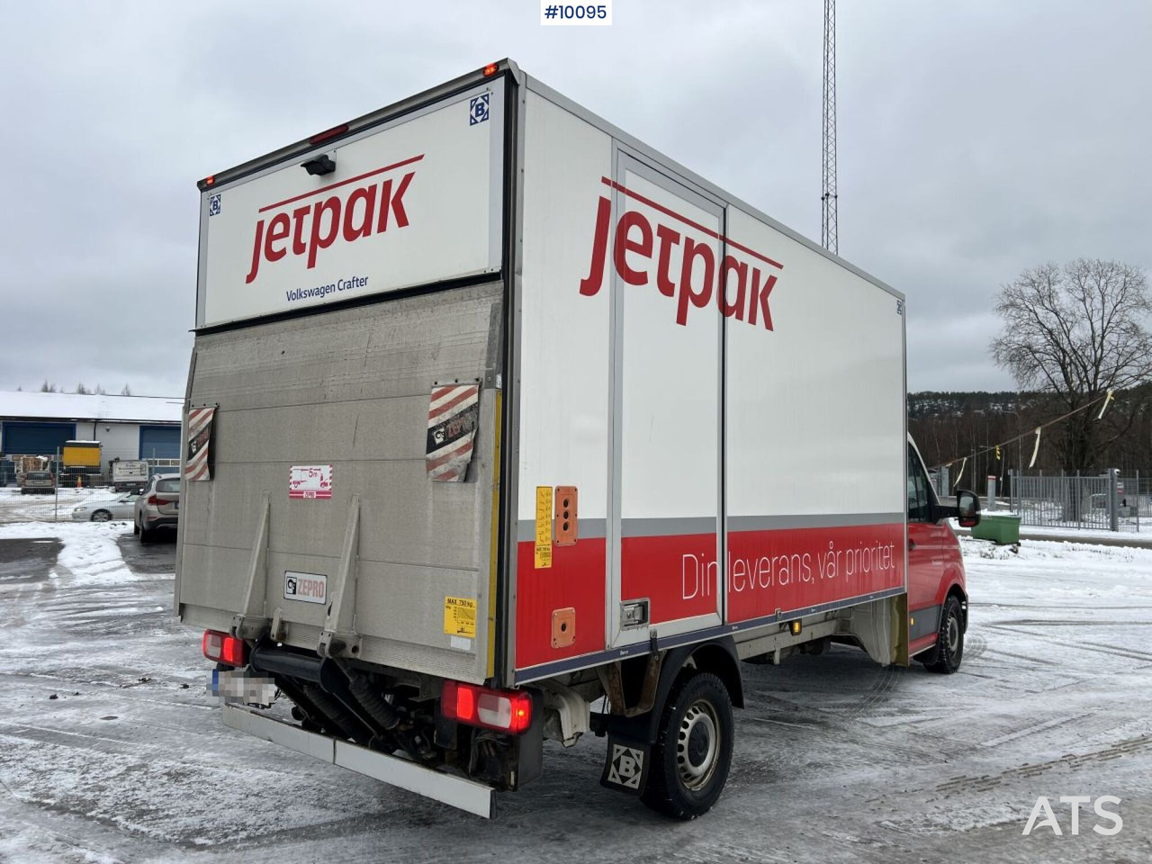 VOLKSWAGEN CRAFTER with tailgate lift - Xe tải nhỏ thùng kín: hình 4 VOLKSWAGEN CRAFTER with tailgate lift - Xe tải nhỏ thùng kín: hình 4