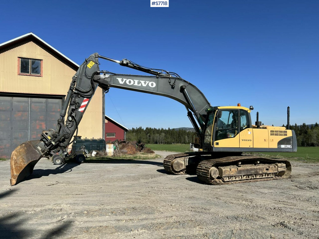 VOLVO EC 290 CL WITH DIGGING SYSTEM AND GEAR (SEE VIDEO) - Máy xúc: hình 1 VOLVO EC 290 CL WITH DIGGING SYSTEM AND GEAR (SEE VIDEO) - Máy xúc: hình 1