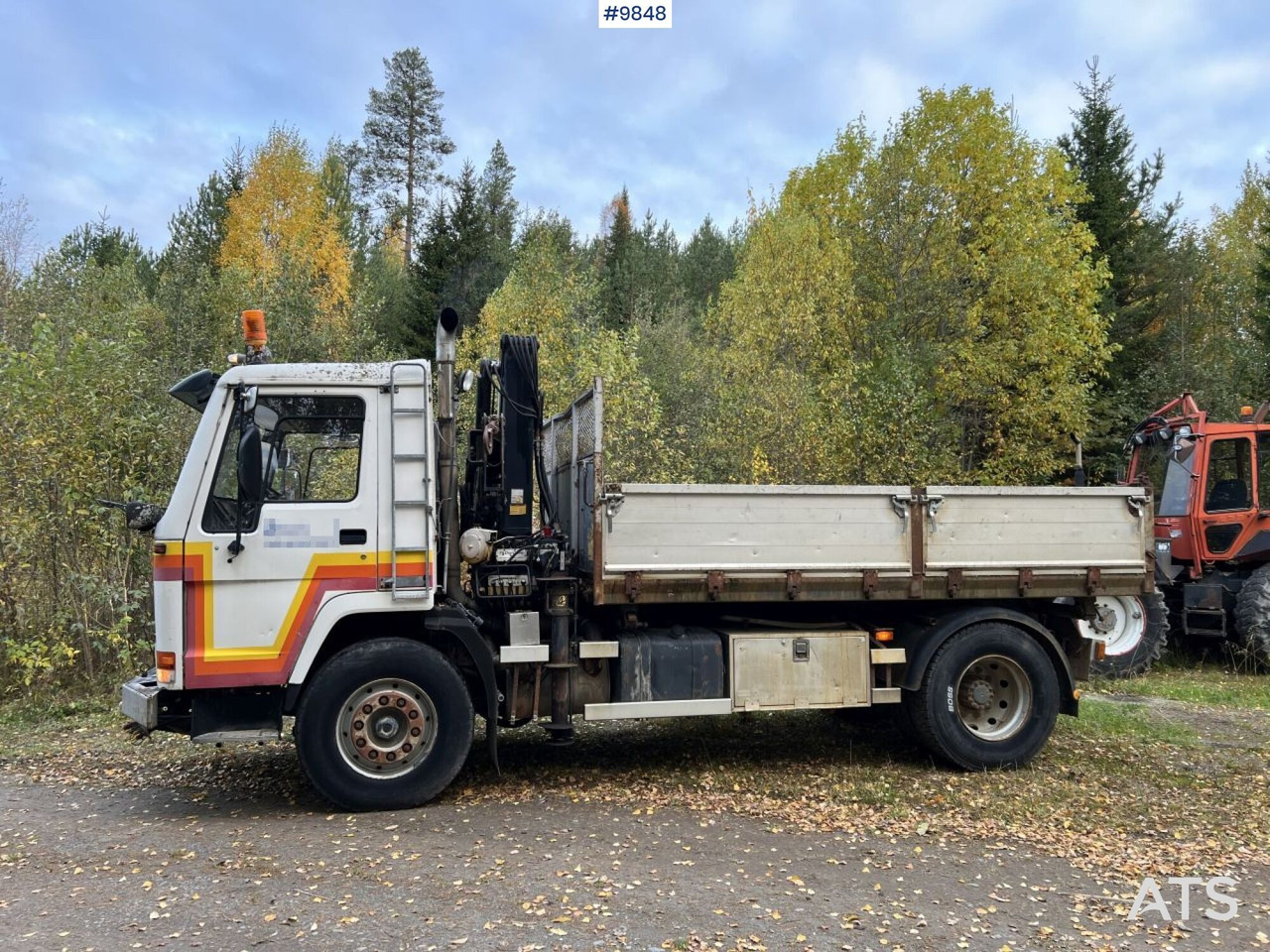 VOLVO FL7 4X2 Crane truck/Dump truck with Hiab071 crane - Xe ben: hình 3 VOLVO FL7 4X2 Crane truck/Dump truck with Hiab071 crane - Xe ben: hình 3