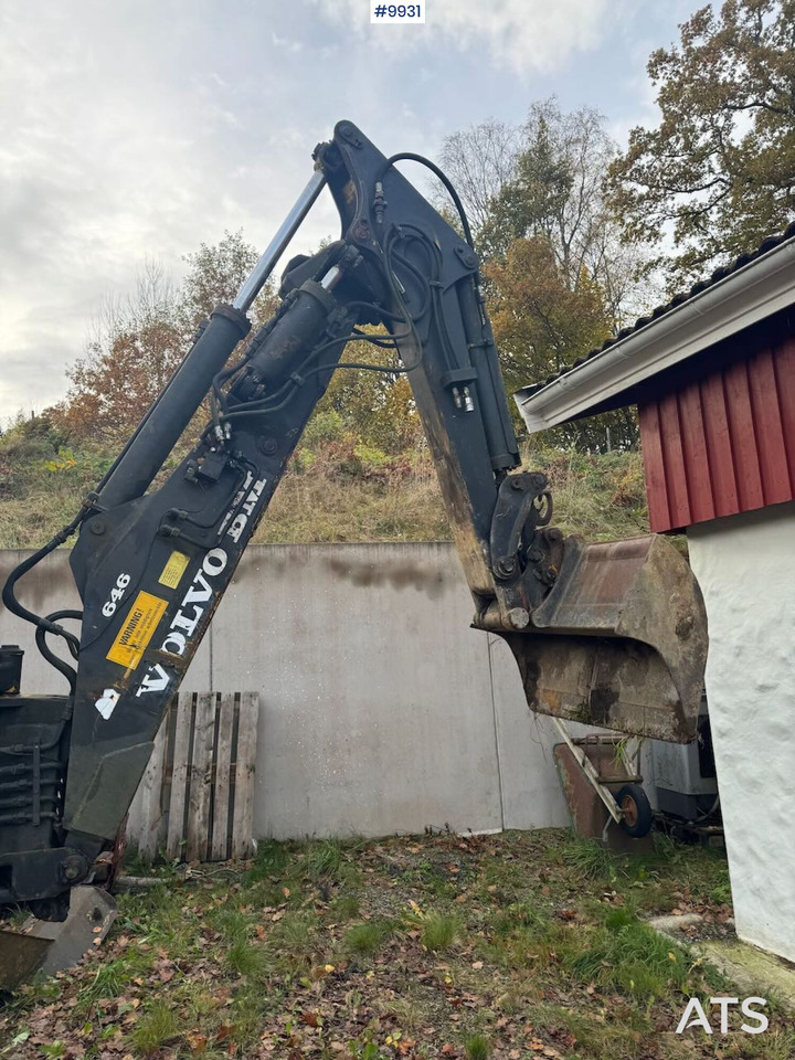 Volvo BM 646 Backhoe loader with 2 sets of tires. - Máy xúc trước múc sau: hình 4 Volvo BM 646 Backhoe loader with 2 sets of tires. - Máy xúc trước múc sau: hình 4