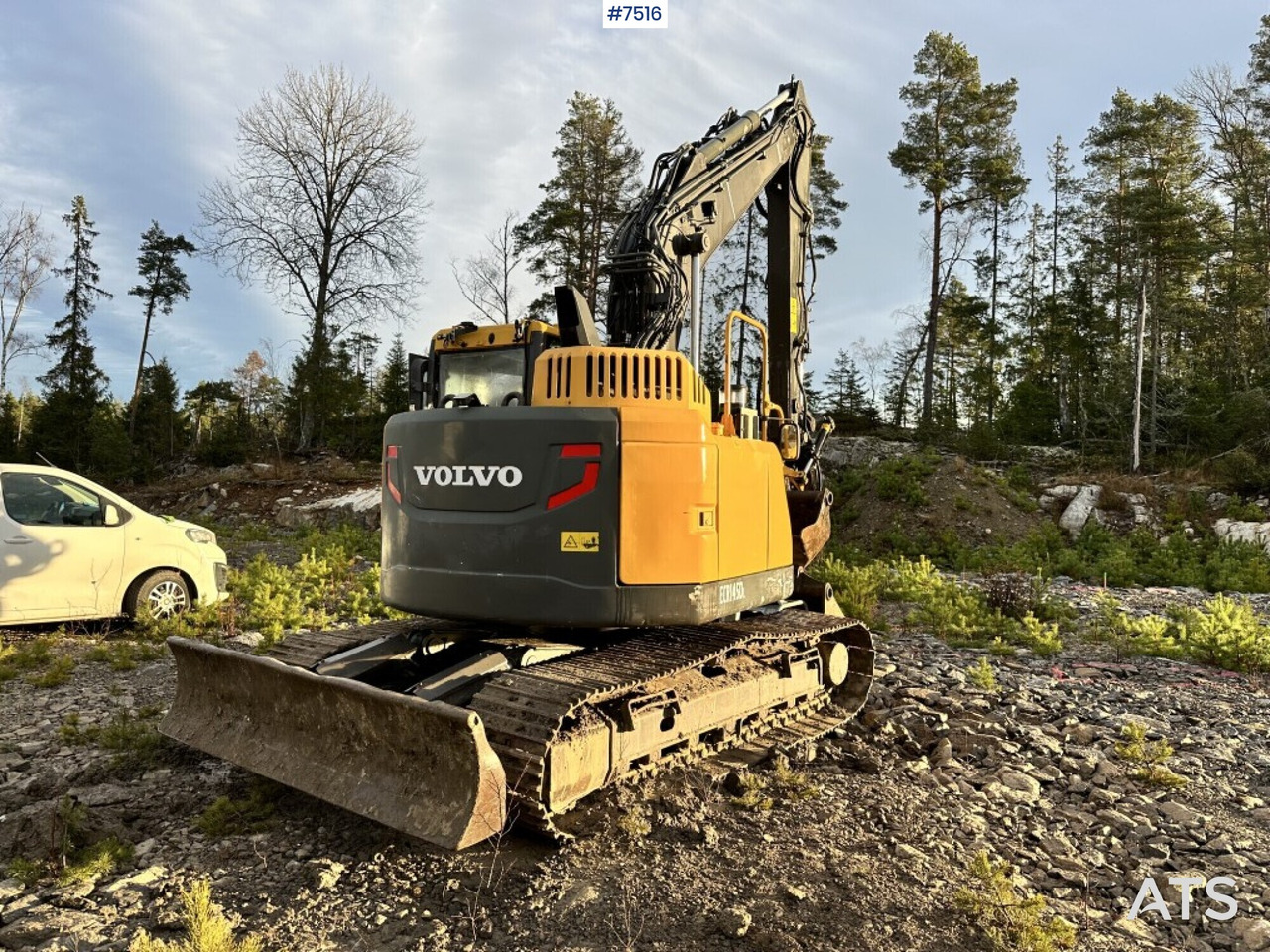 Volvo ECR145DL Crawler excavator with rotor and buckets - Máy xúc bánh xích: hình 4 Volvo ECR145DL Crawler excavator with rotor and buckets - Máy xúc bánh xích: hình 4