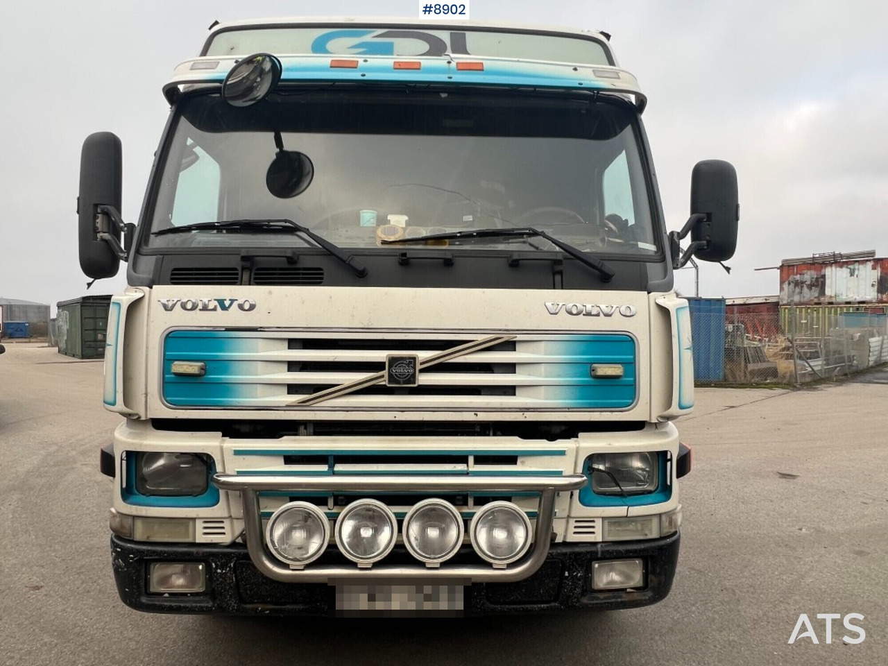 Volvo FM7 6*2 crane truck (VIDEO) - Xe cẩu tự hành: hình 2 Volvo FM7 6*2 crane truck (VIDEO) - Xe cẩu tự hành: hình 2