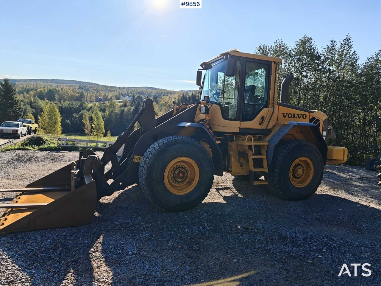 Volvo L70F Wheel Loader - Máy xúc lật bánh lốp: hình 1 Volvo L70F Wheel Loader - Máy xúc lật bánh lốp: hình 1