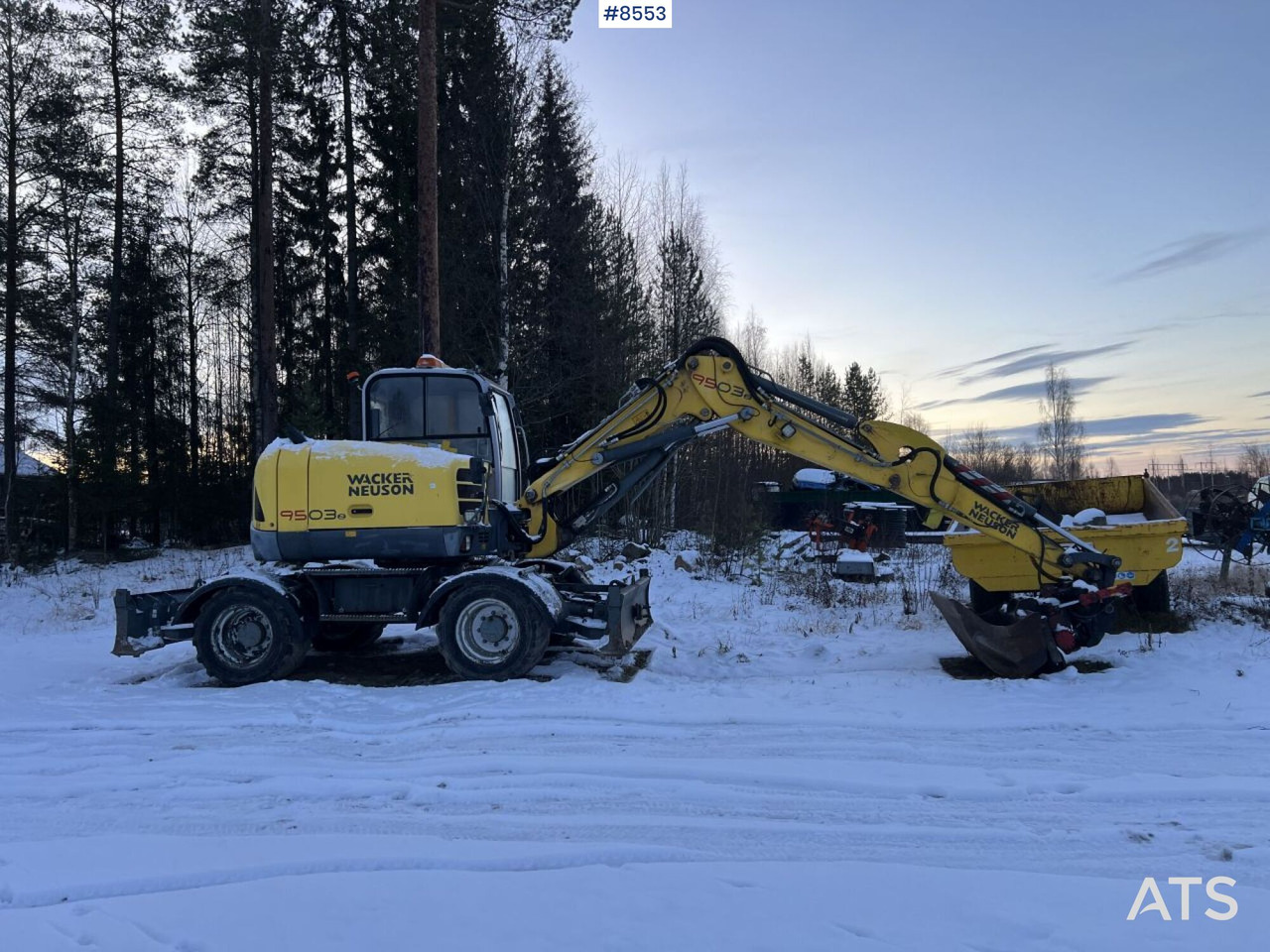Wacker Neuson 9503 Wheeled excavator, wagon and gears - Máy xúc bánh lốp: hình 4 Wacker Neuson 9503 Wheeled excavator, wagon and gears - Máy xúc bánh lốp: hình 4