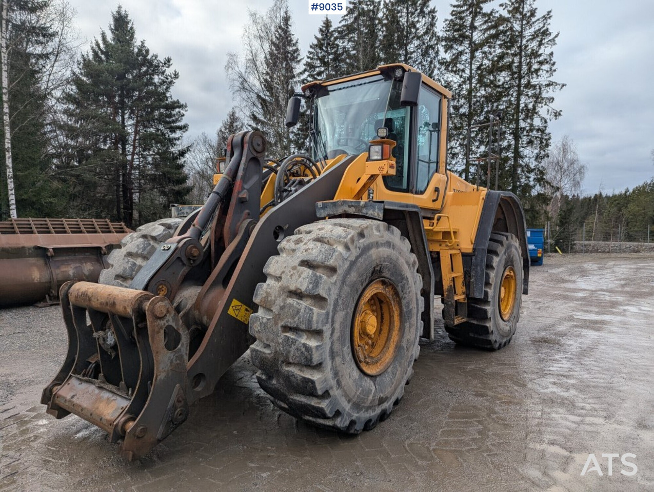 Wheel Loader Volvo L180F (SEE VIDEO) - Máy xúc lật bánh lốp: hình 1 Wheel Loader Volvo L180F (SEE VIDEO) - Máy xúc lật bánh lốp: hình 1