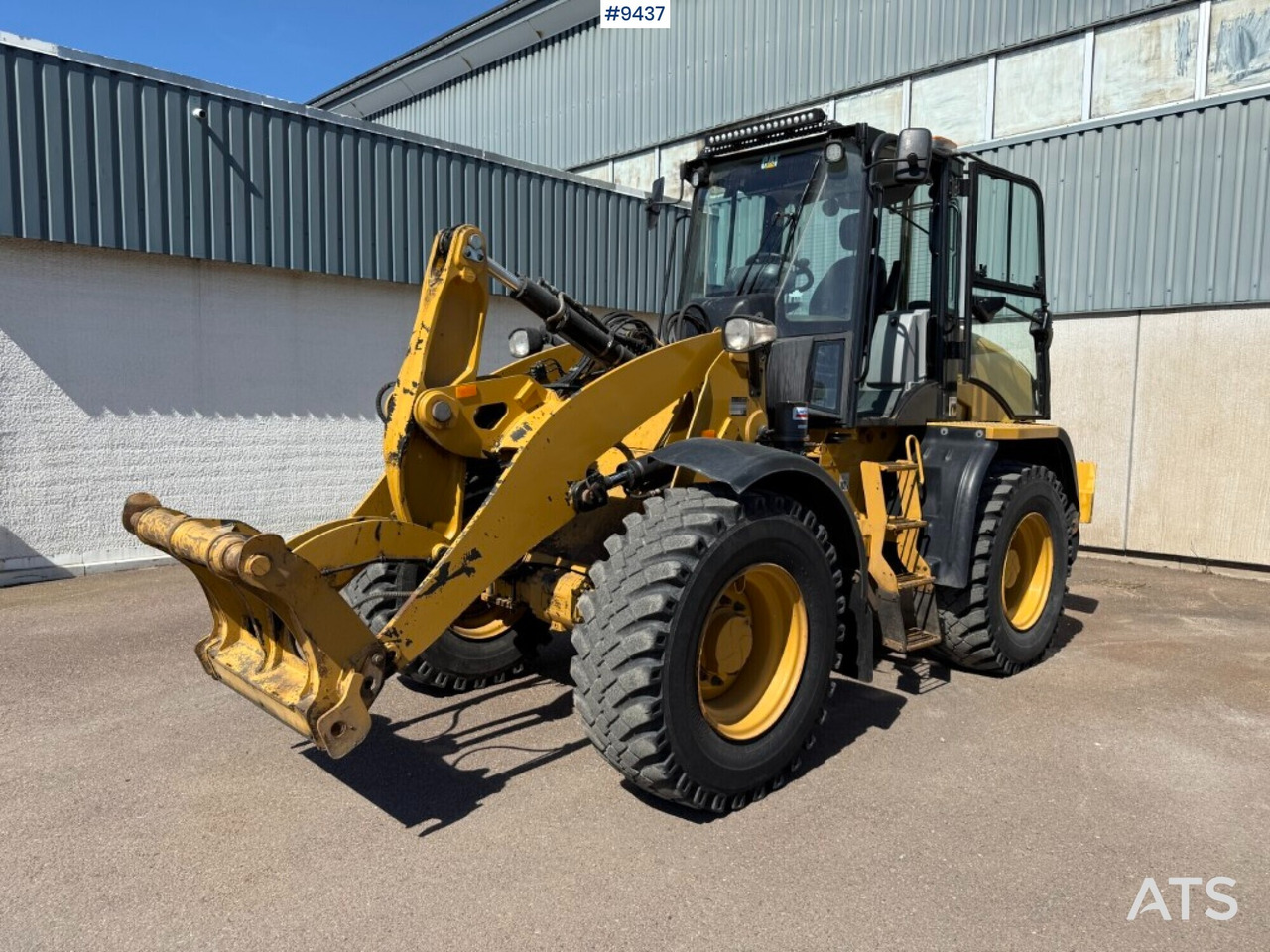 Wheel loader CAT 910K only 3257h - Máy xúc lật bánh lốp: hình 1 Wheel loader CAT 910K only 3257h - Máy xúc lật bánh lốp: hình 1