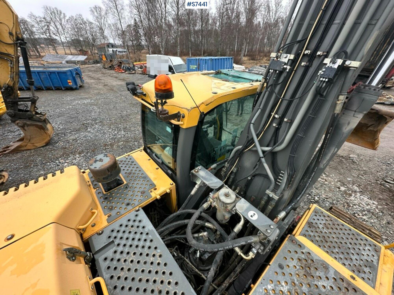 Wheeled excavator Volvo EC300 DL With rotor, digging system and buckets SEE VIDEO - Máy xúc bánh xích: hình 5 Wheeled excavator Volvo EC300 DL With rotor, digging system and buckets SEE VIDEO - Máy xúc bánh xích: hình 5