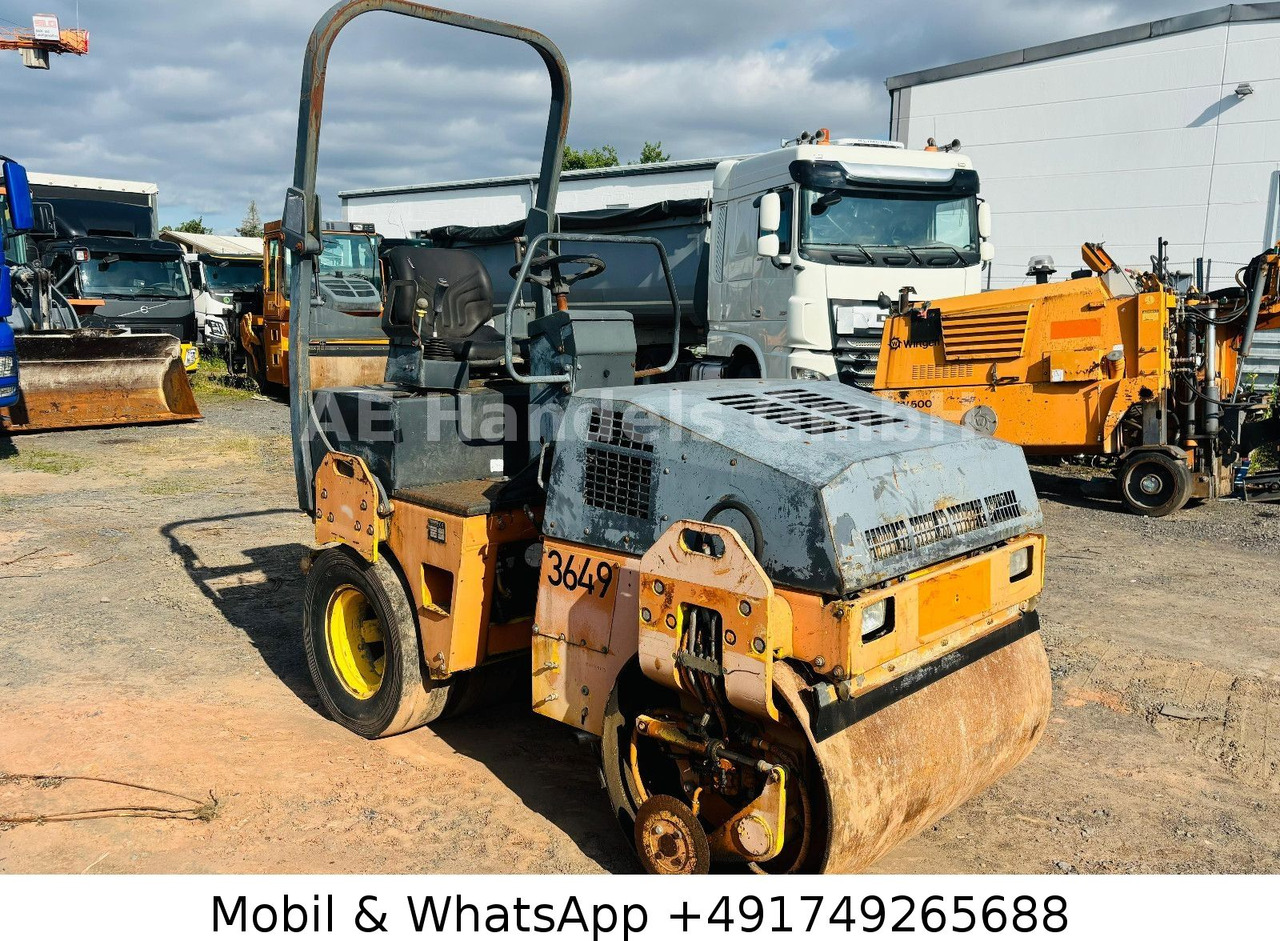 BOMAG Vibrokombiwalze BW 135 AC *Wasserkühlung - Xe lu kết hợp: hình 3 BOMAG Vibrokombiwalze BW 135 AC *Wasserkühlung - Xe lu kết hợp: hình 3