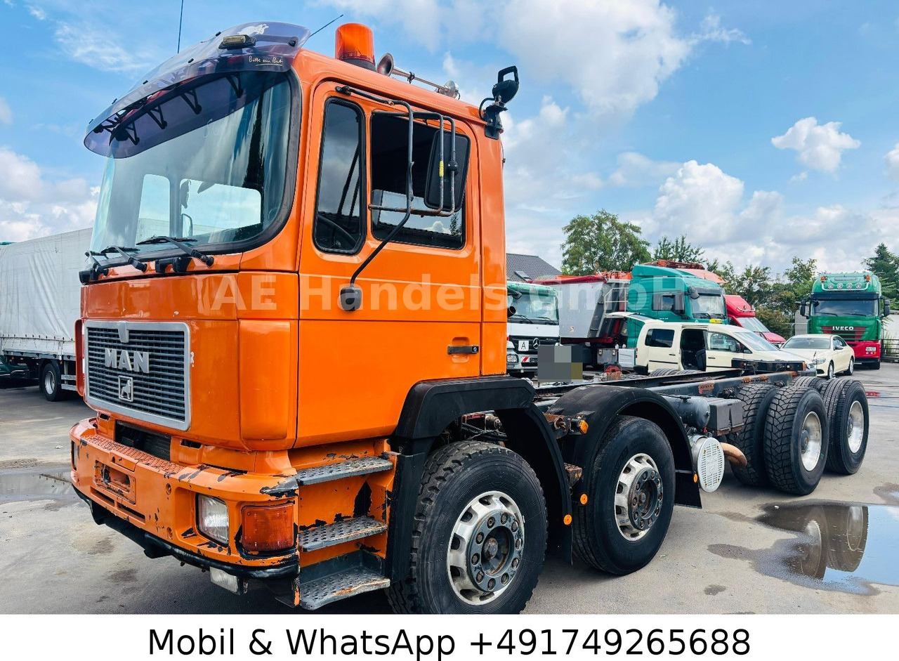 MAN E65 5-40 BL 8x4 *Retarder/Analog/AP/Tempomat/AHK - Xe tải khung gầm: hình 1 MAN E65 5-40 BL 8x4 *Retarder/Analog/AP/Tempomat/AHK - Xe tải khung gầm: hình 1