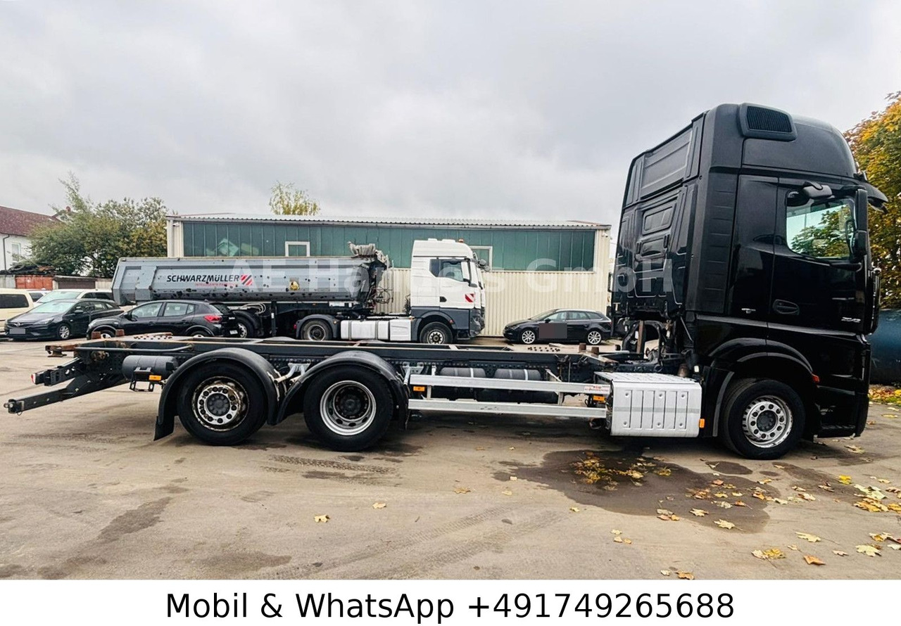 Mercedes-Benz Actros 2542 GigaSpace LL BDF*Retarder/Multi/Lift - Xe chở container/ Xe tải hoán đổi thân: hình 2 Mercedes-Benz Actros 2542 GigaSpace LL BDF*Retarder/Multi/Lift - Xe chở container/ Xe tải hoán đổi thân: hình 2