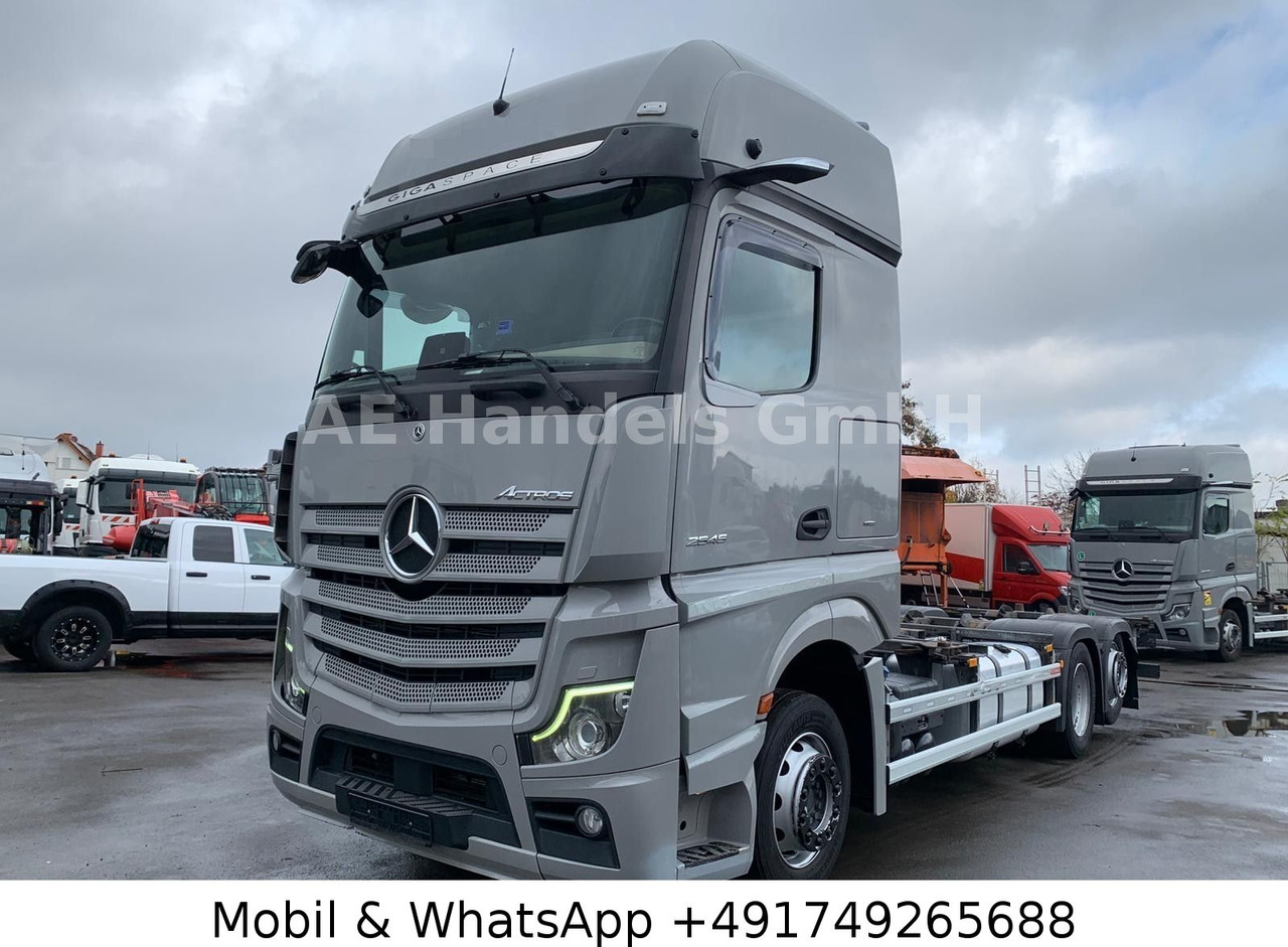 Mercedes-Benz Actros 5 2545 GigaSpace BDF *Retarder/Multi/AHK - Xe chở container/ Xe tải hoán đổi thân: hình 1 Mercedes-Benz Actros 5 2545 GigaSpace BDF *Retarder/Multi/AHK - Xe chở container/ Xe tải hoán đổi thân: hình 1
