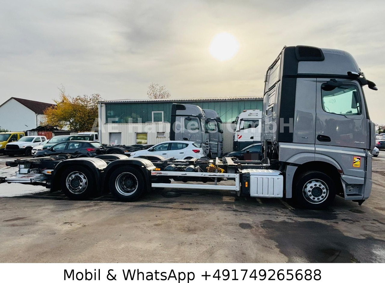 Mercedes-Benz Actros 5 2545 GigaSpace BDF *Retarder/Multi/LBW - Xe chở container/ Xe tải hoán đổi thân: hình 2 Mercedes-Benz Actros 5 2545 GigaSpace BDF *Retarder/Multi/LBW - Xe chở container/ Xe tải hoán đổi thân: hình 2
