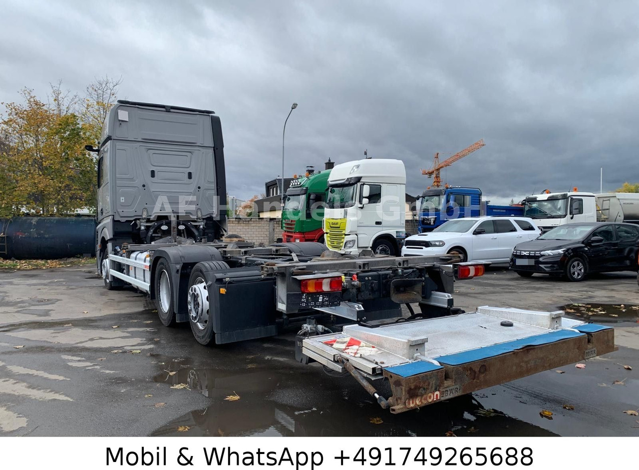 Mercedes-Benz Actros V 2545 GigaSpace BDF LL*Retarder/LBW/L+L - Xe chở container/ Xe tải hoán đổi thân: hình 4 Mercedes-Benz Actros V 2545 GigaSpace BDF LL*Retarder/LBW/L+L - Xe chở container/ Xe tải hoán đổi thân: hình 4