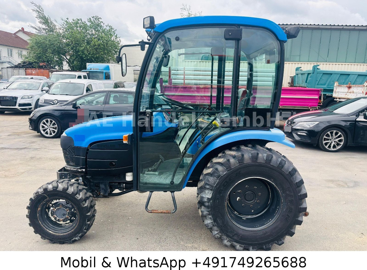 New Holland TC22D Compact Tractor *1500Std./StraßenZulassung - Máy cày: hình 2 New Holland TC22D Compact Tractor *1500Std./StraßenZulassung - Máy cày: hình 2