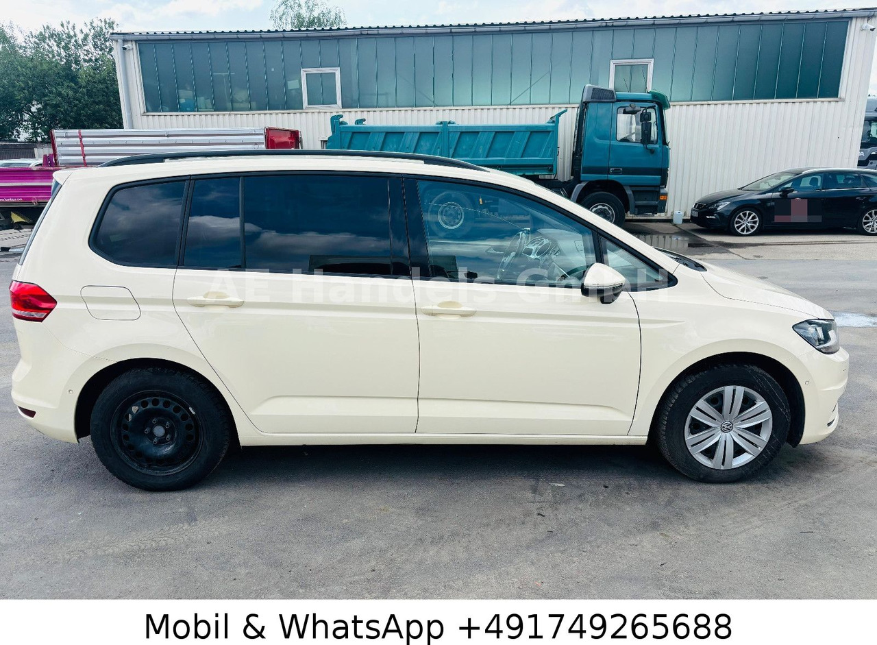 Volkswagen Touran *7-Sitzer/PDC/Navi/Elek.Heckklappe - Xe van chở khách: hình 2 Volkswagen Touran *7-Sitzer/PDC/Navi/Elek.Heckklappe - Xe van chở khách: hình 2