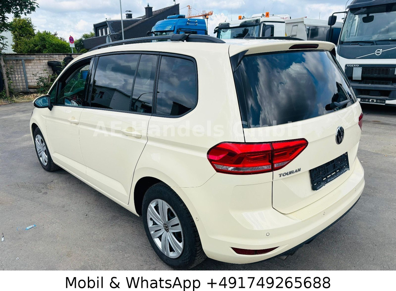 Volkswagen Touran *7-Sitzer/PDC/Navi/Elek.Heckklappe - Xe van chở khách: hình 5 Volkswagen Touran *7-Sitzer/PDC/Navi/Elek.Heckklappe - Xe van chở khách: hình 5