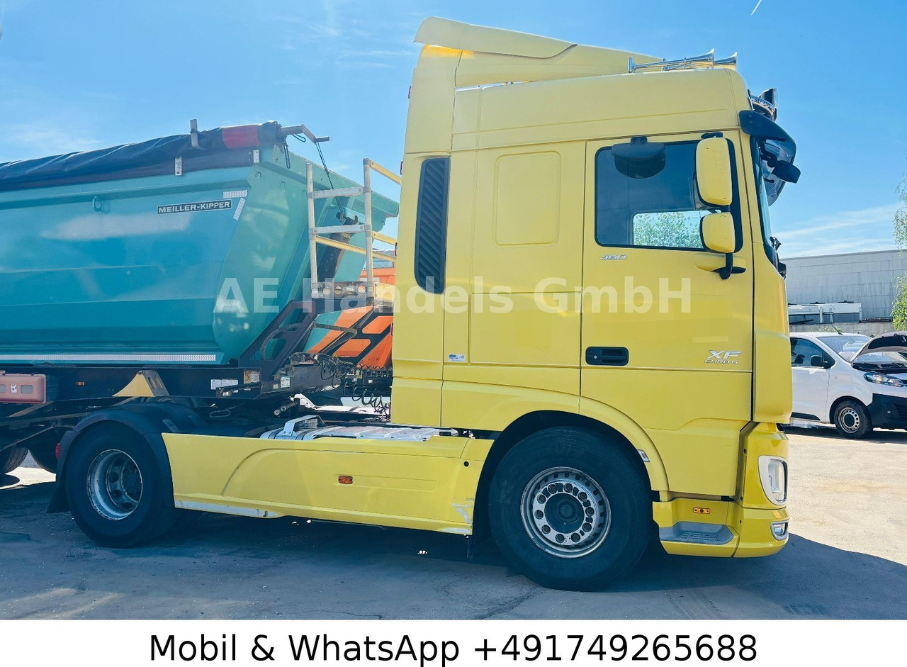DAF XF 460 SpaceCab BL *Retarder/2-Kreis-Hydraulik - Xe đầu kéo: hình 5 DAF XF 460 SpaceCab BL *Retarder/2-Kreis-Hydraulik - Xe đầu kéo: hình 5