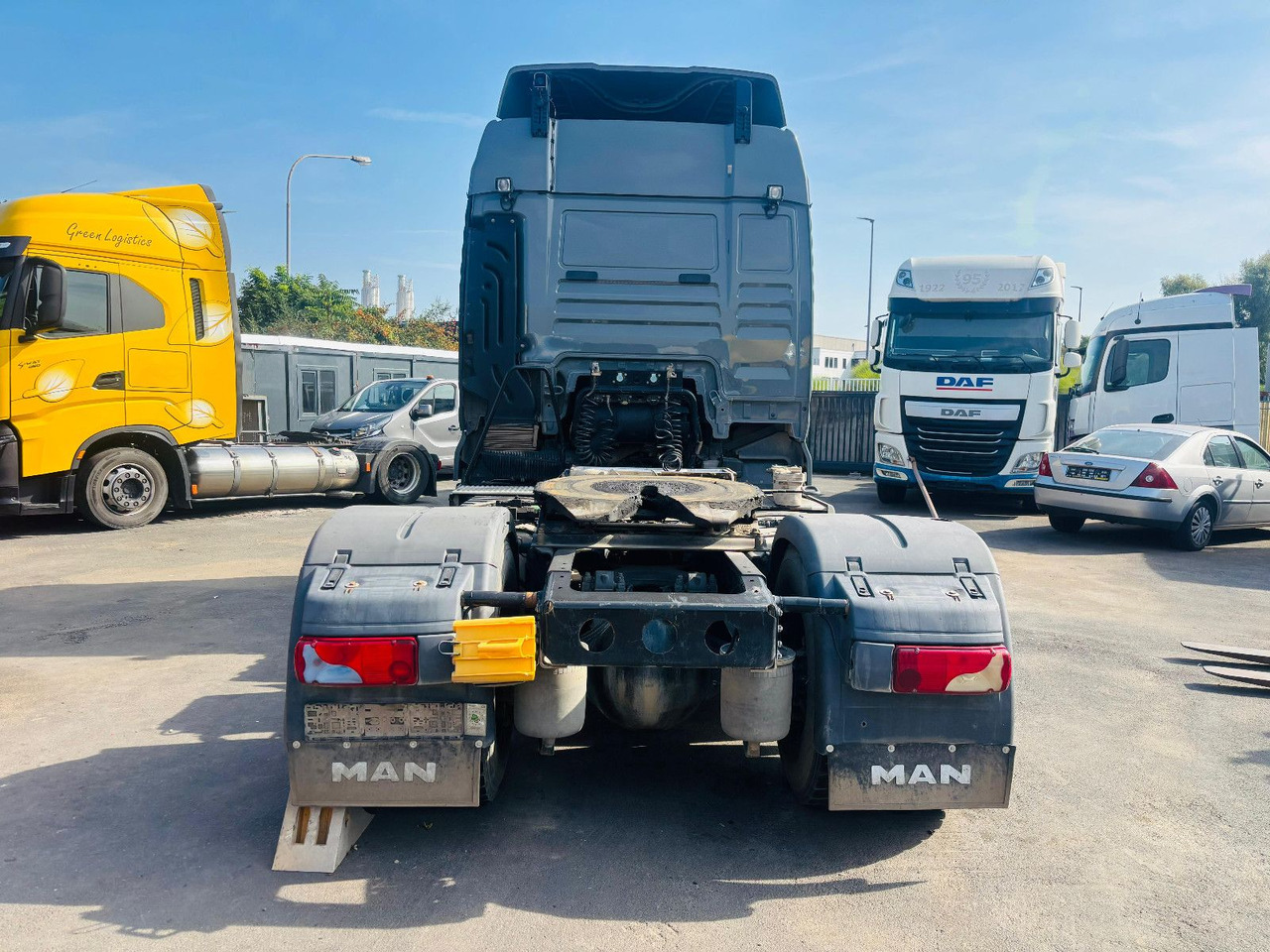 MAN TGX 18.500 XLX BL HydroDrive 4x4 *Pritarder/Hydr - Xe đầu kéo: hình 4 MAN TGX 18.500 XLX BL HydroDrive 4x4 *Pritarder/Hydr - Xe đầu kéo: hình 4