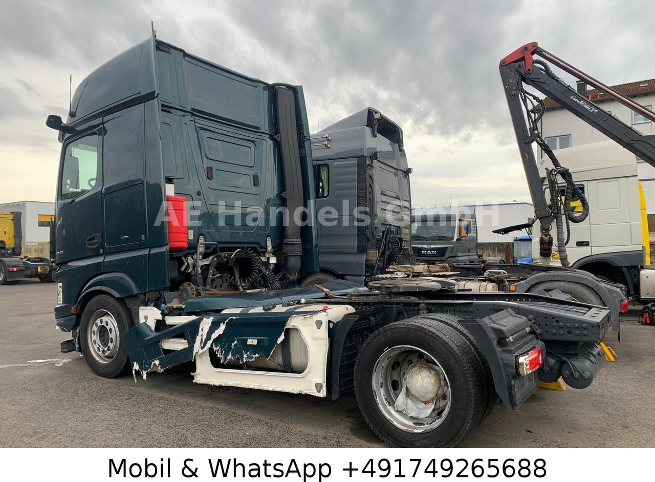 Mercedes-Benz Actros V 1843 L LL LowDeck *Retarder/ACC/2xTank - Xe đầu kéo: hình 3 Mercedes-Benz Actros V 1843 L LL LowDeck *Retarder/ACC/2xTank - Xe đầu kéo: hình 3