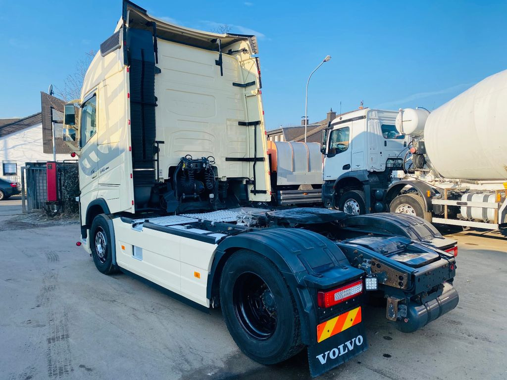 Volvo FH 540 Globe BL I-Shift Dual*VEB/2-KreisHydr/ACC - Xe đầu kéo: hình 5 Volvo FH 540 Globe BL I-Shift Dual*VEB/2-KreisHydr/ACC - Xe đầu kéo: hình 5