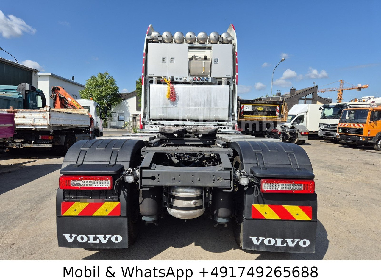 Volvo FH 750 Globe XL LL 8x4 *Retarder/Turbo-Compound - Xe đầu kéo: hình 5 Volvo FH 750 Globe XL LL 8x4 *Retarder/Turbo-Compound - Xe đầu kéo: hình 5