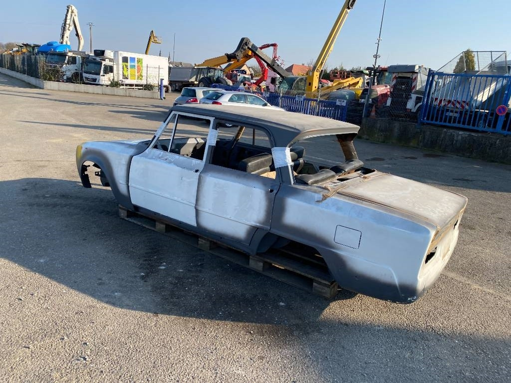 Alfa GUILIA 1300 SUPER NUOVA/Origine France/Oldtimer - Xe hơi: hình 2 Alfa GUILIA 1300 SUPER NUOVA/Origine France/Oldtimer - Xe hơi: hình 2