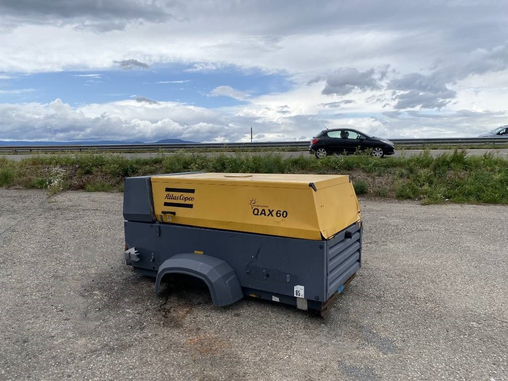 Atlas Copco QAX 60 - Carte Grise Françaises endommagé - Bộ phát điện: hình 4 Atlas Copco QAX 60 - Carte Grise Françaises endommagé - Bộ phát điện: hình 4